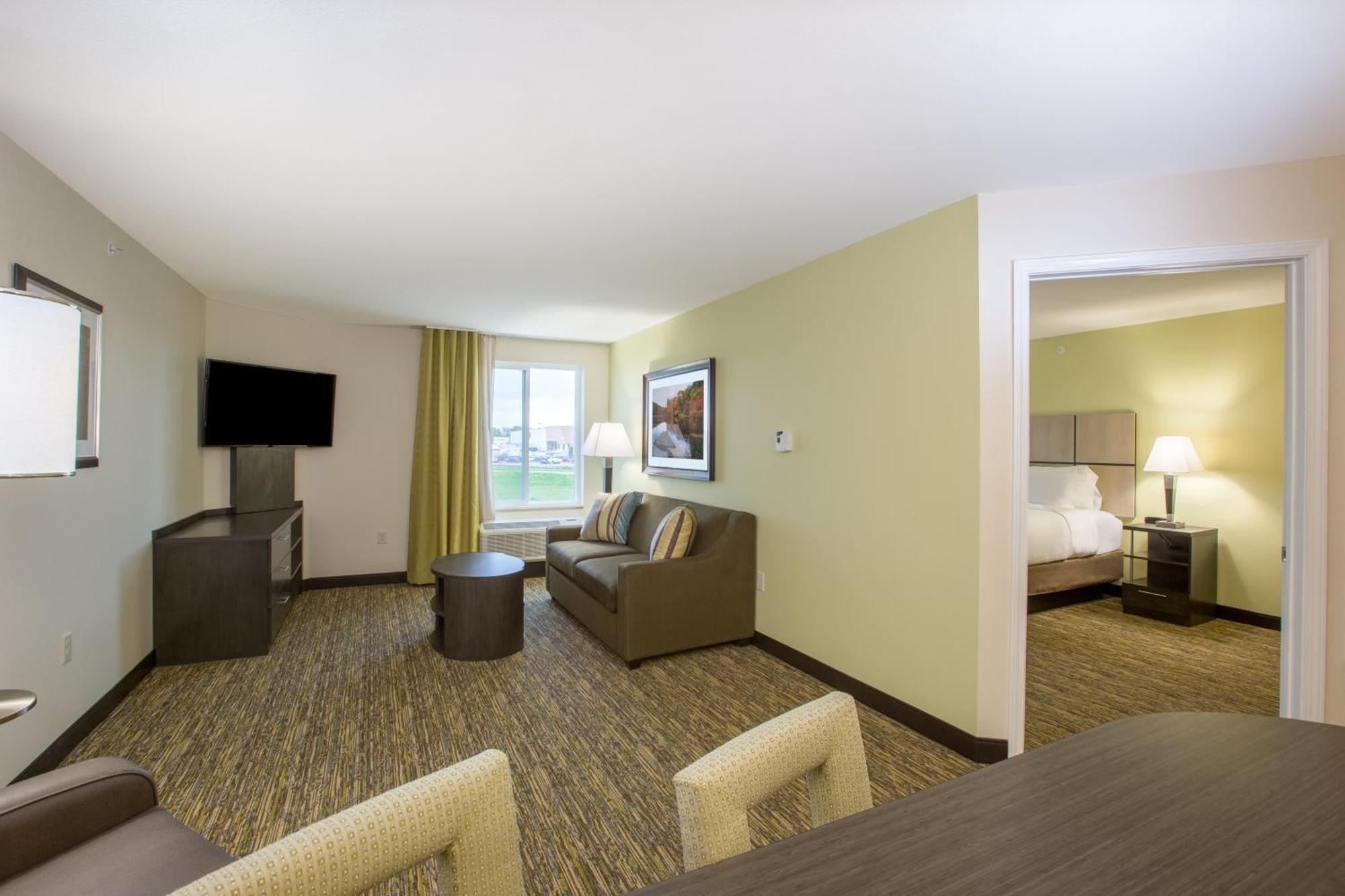 แคนเดิ้ลวูด สวีท เบลวู Hotel ภายนอก รูปภาพ