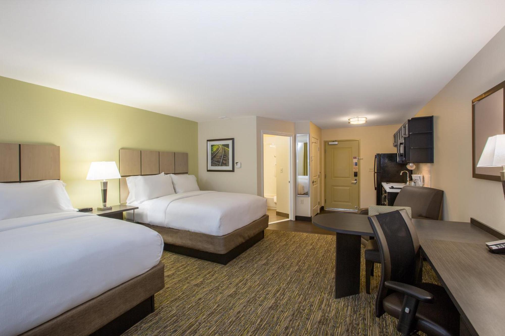 แคนเดิ้ลวูด สวีท เบลวู Hotel ภายนอก รูปภาพ